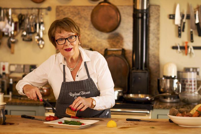 Anne Neary